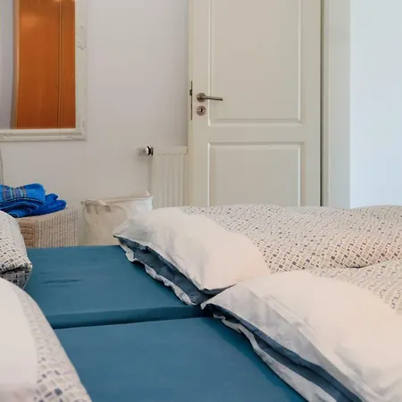 Апартаменты Kaestle Бад-Бергцаберн